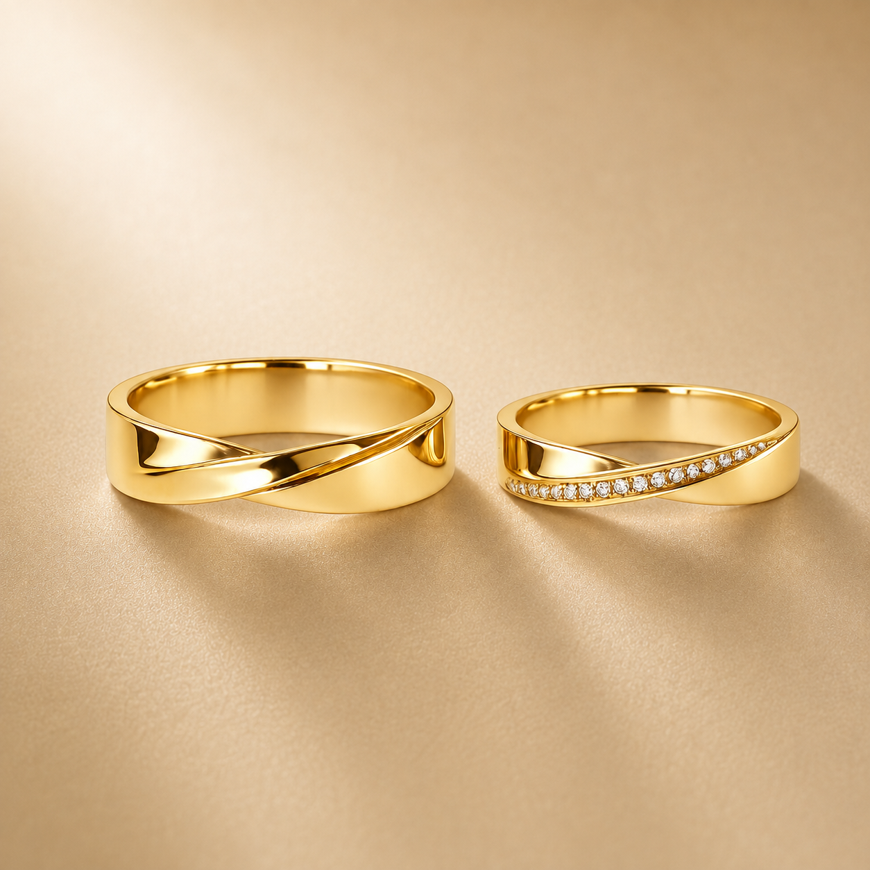 A pedido - Argollas de Matrimonio Entrelazadas en Oro Amarillo 18K con Diamantes