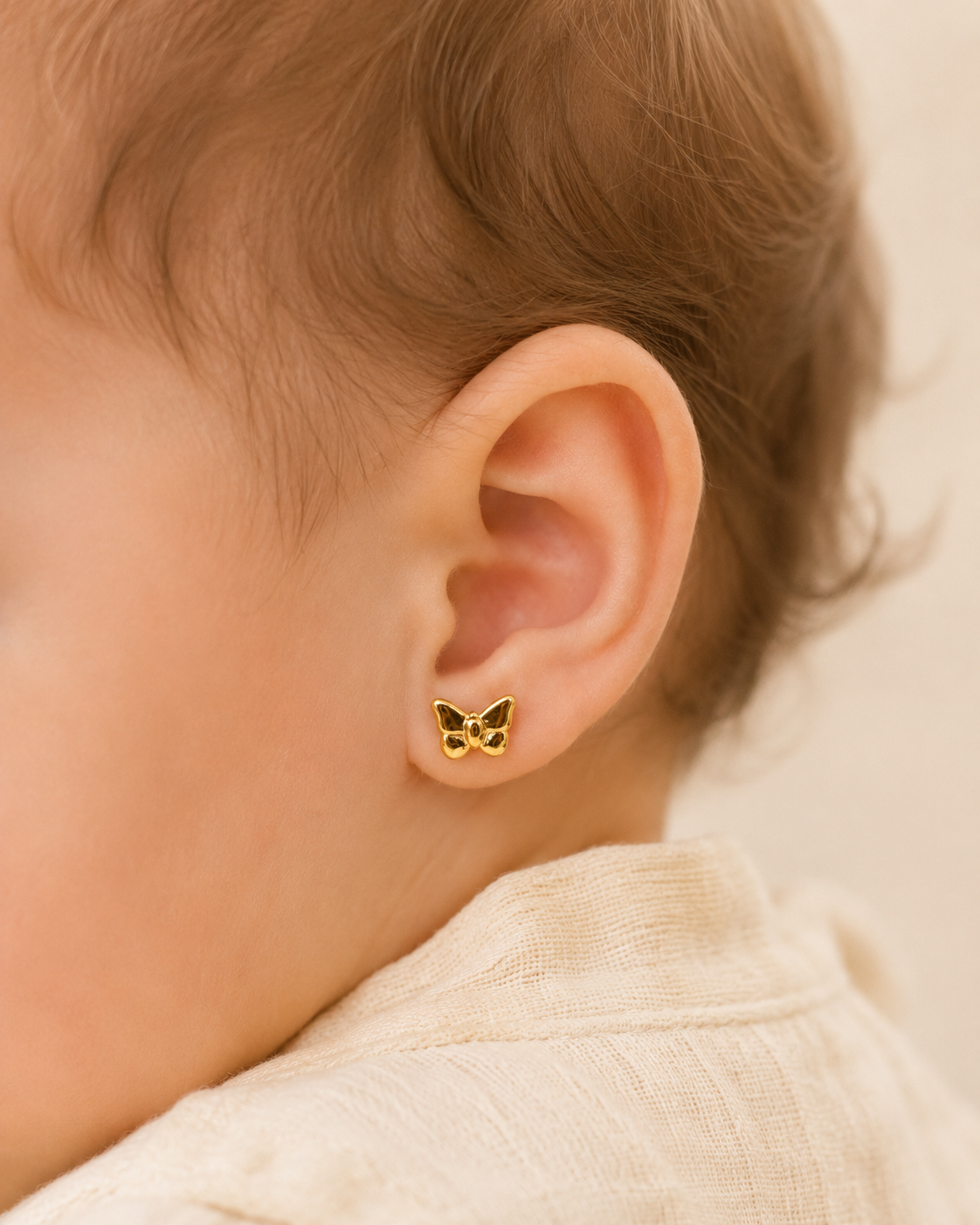 Aros mariposa de bebé 18k