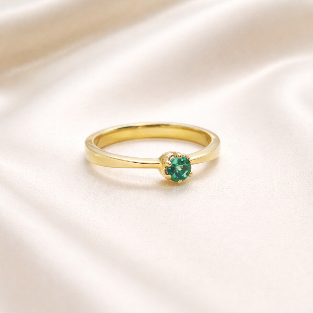 Anillo Solitario con esmeralda de 0,5ct