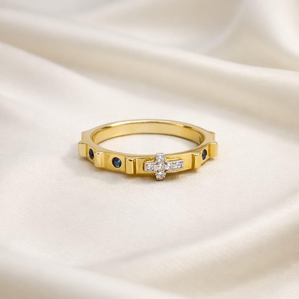 Anillo denario con zafiros y diamantes