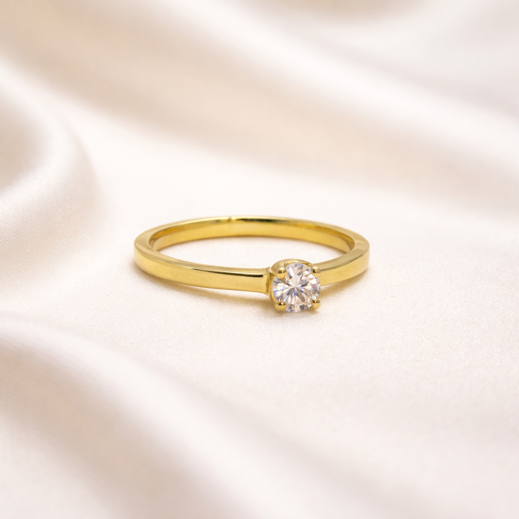 Anillo Solitario Clásico Diamante 0,25 ct en Oro Amarillo 18k