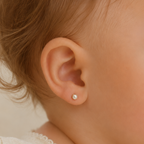 Aritos de Perla para bebé en oro 18K – 3,5 mm