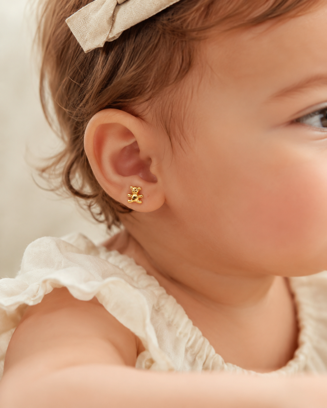 Aros osito de bebé en oro 18k