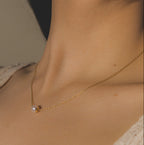 Collar Perla Central en Oro Amarillo 18k