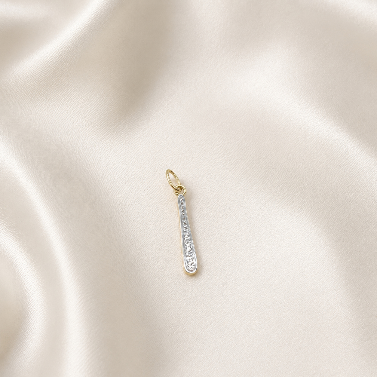 Colgante Gota Irregular con Circones en Oro Amarillo 18k