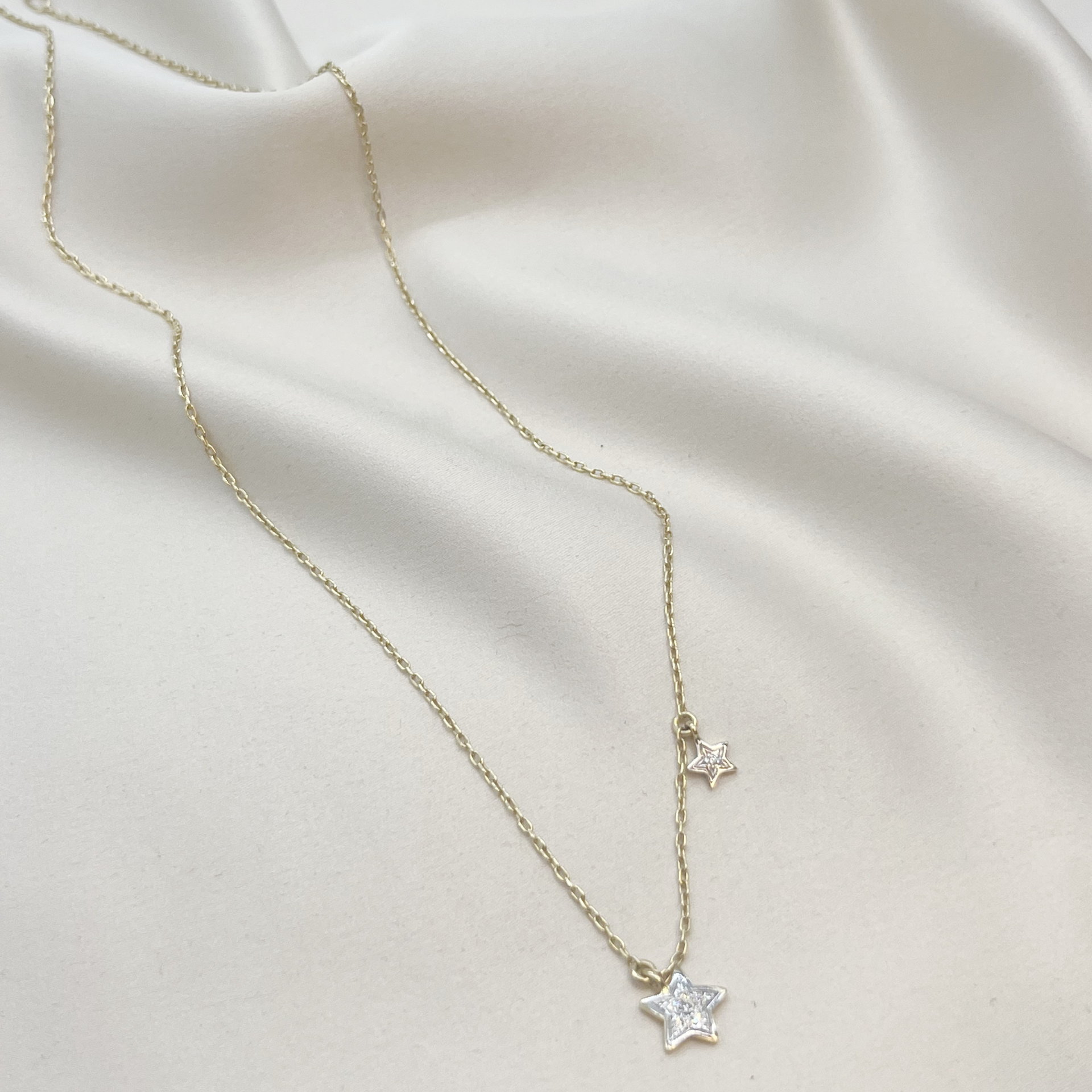 Collar Doble Estrella Brillante en Oro Amarillo 18k