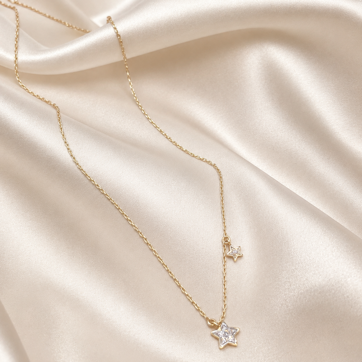 Collar Doble Estrella Brillante en Oro Amarillo 18k