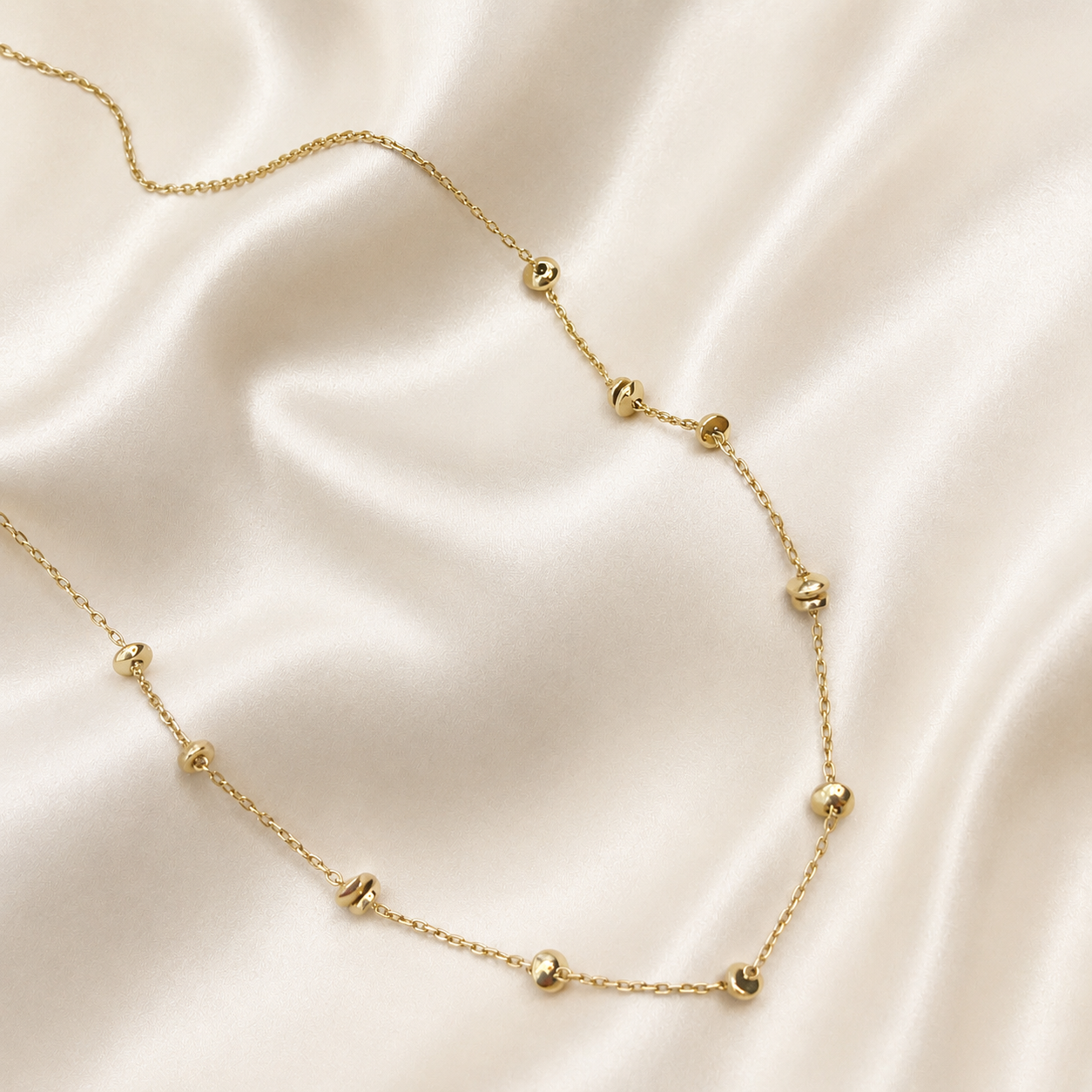 Collar Mostacillas de Oro en Oro Amarillo 18k