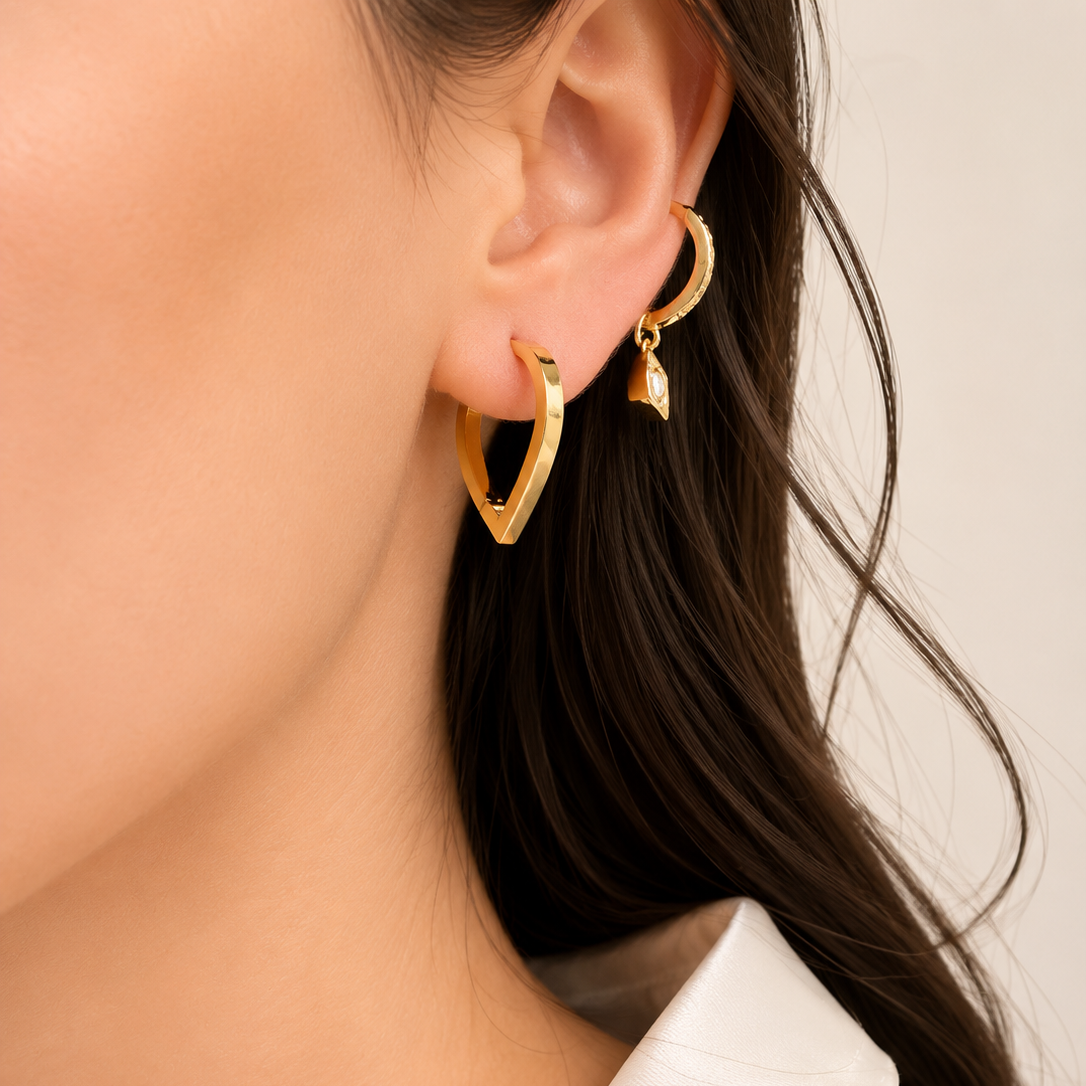 Aros Argollas forma de gota oro 18kt