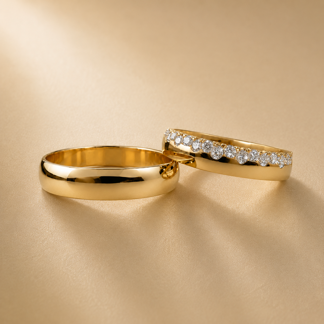 A pedido Argollas de Matrimonio en Oro Amarillo 18k con 16 Brillantes