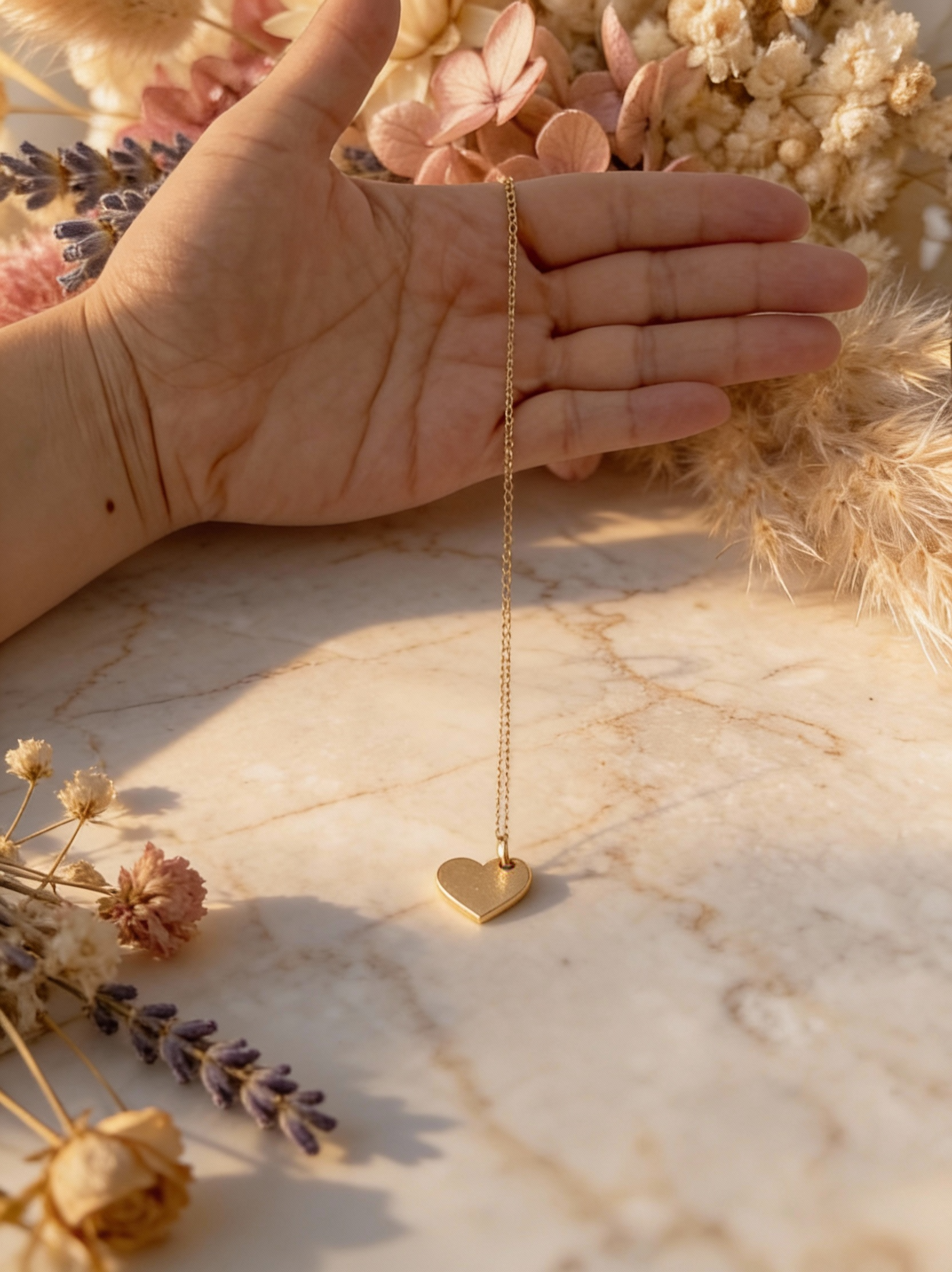 Dije Corazon Plano Grabado Oro 18kt